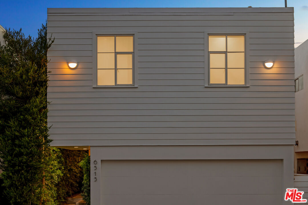 6515 Ocean Front Walk Playa del Rey, CA 90293 - Photo 44 of 54 Gallery Image 44