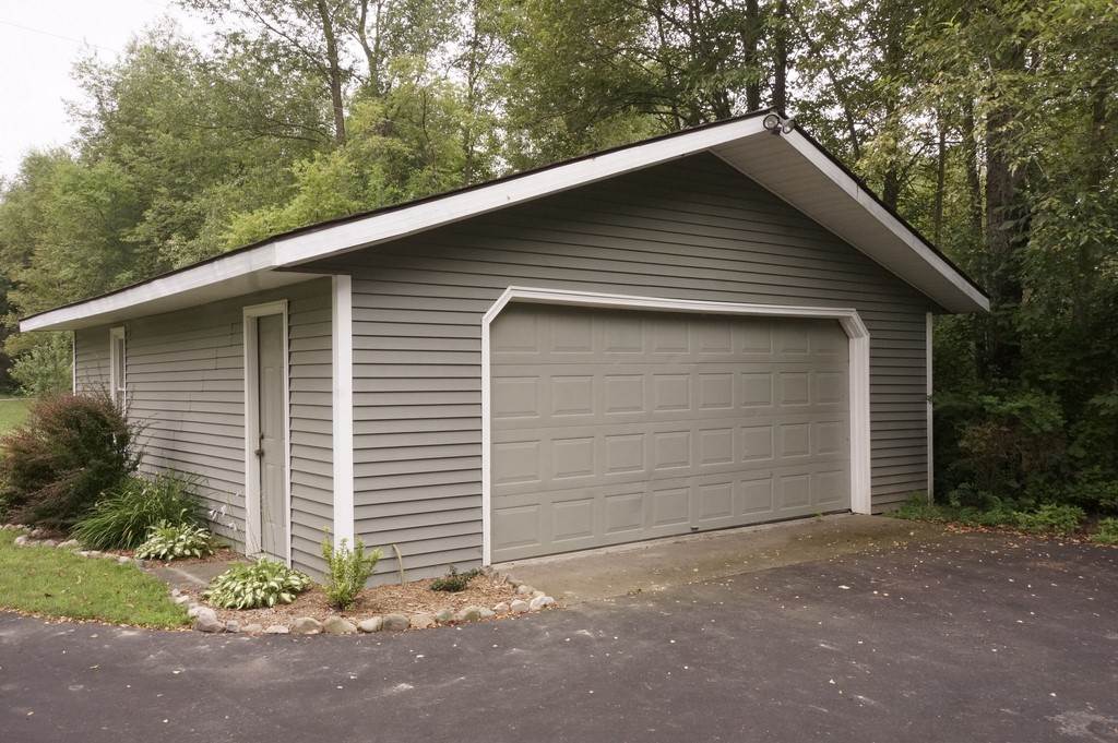 2175 South Littlefield Road Mount Pleasant, MI 48858 - Photo 50 of 81 1804124-49.JPG