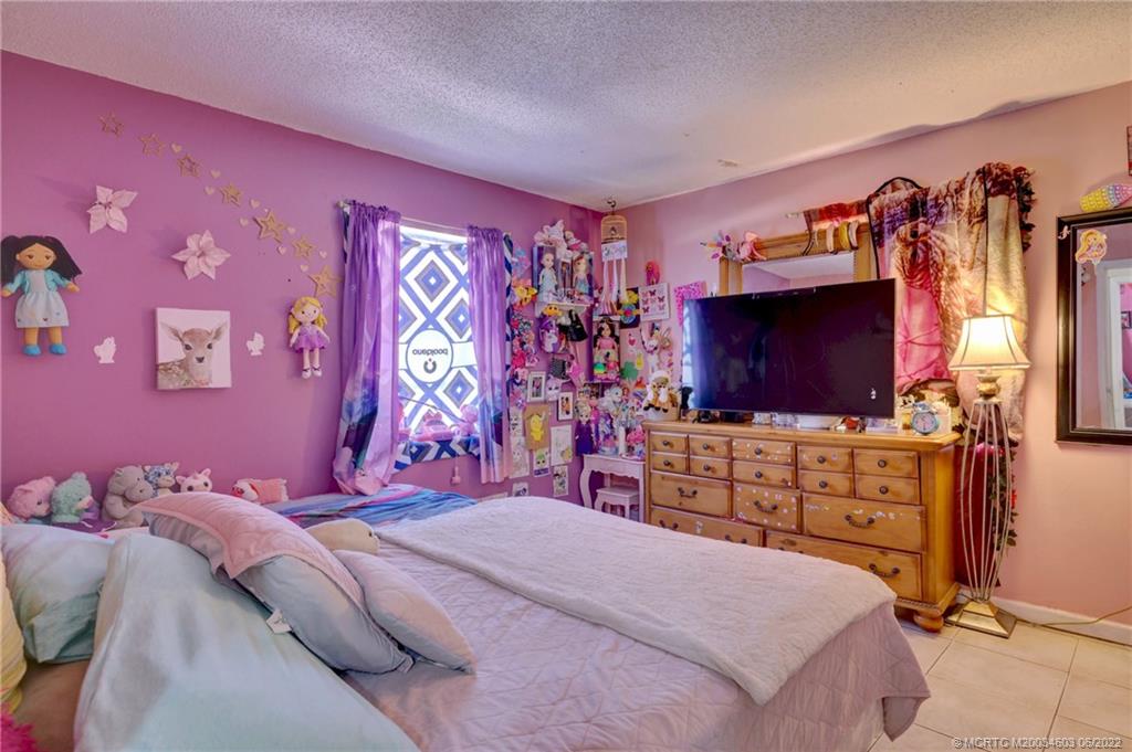 3166 Southeast Garden Street Stuart, FL 34997 - Photo 12 of 35