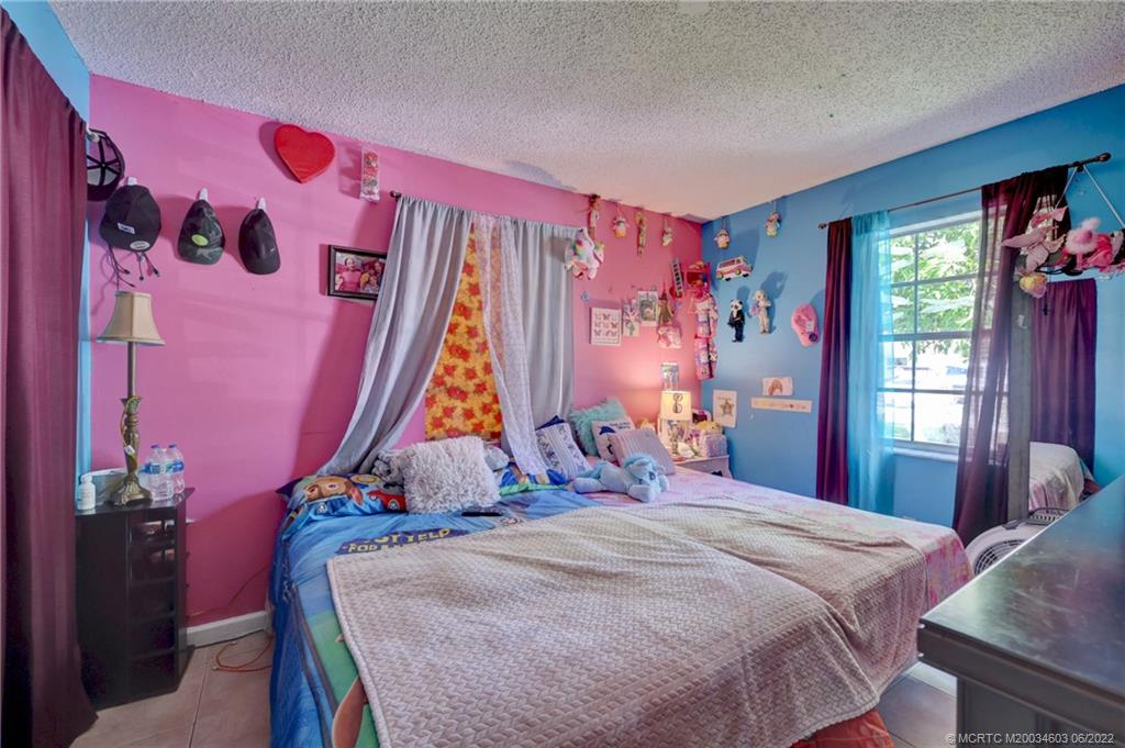 3166 Southeast Garden Street Stuart, FL 34997 - Photo 13 of 35