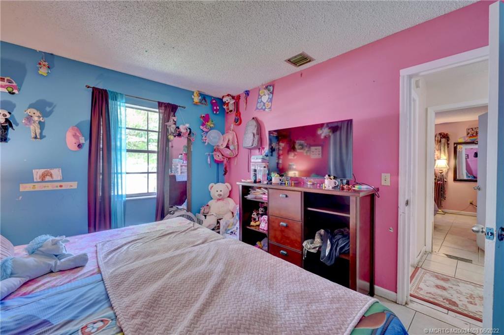 3166 Southeast Garden Street Stuart, FL 34997 - Photo 14 of 35