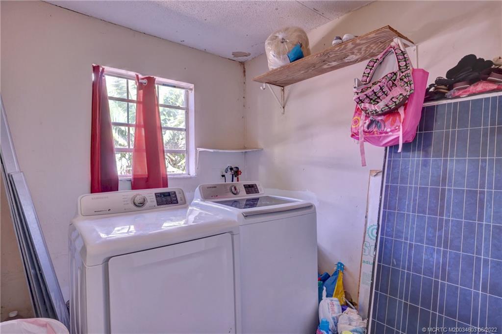 3166 Southeast Garden Street Stuart, FL 34997 - Photo 19 of 35