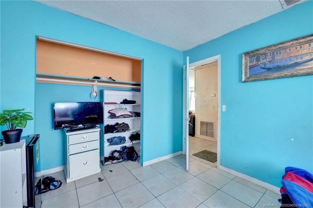 3166 Southeast Garden Street Stuart, FL 34997 - Photo 32 of 35