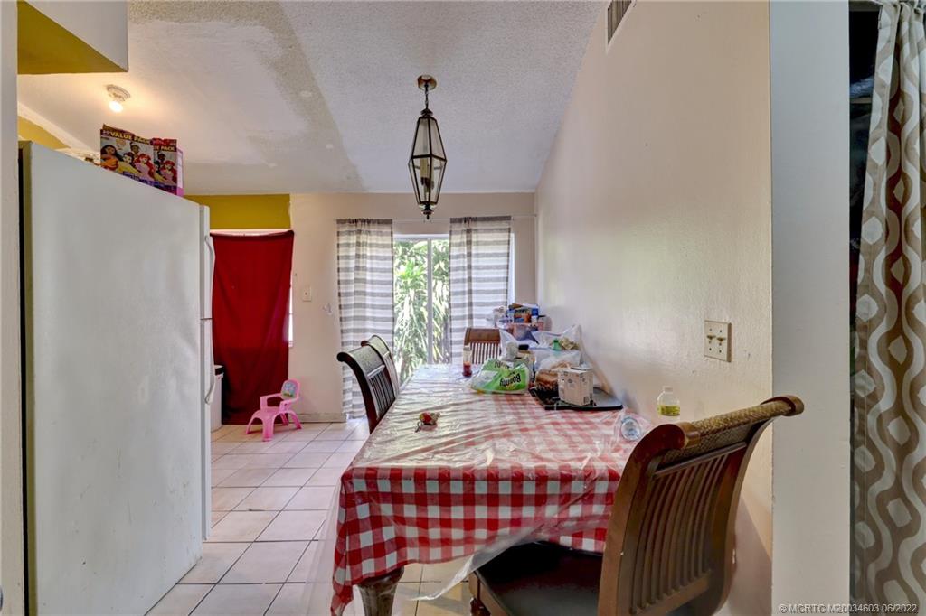 3166 Southeast Garden Street Stuart, FL 34997 - Photo 6 of 35