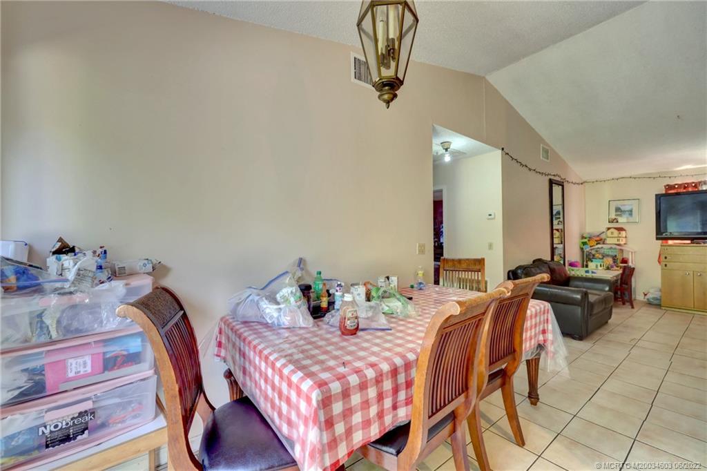 3166 Southeast Garden Street Stuart, FL 34997 - Photo 7 of 35
