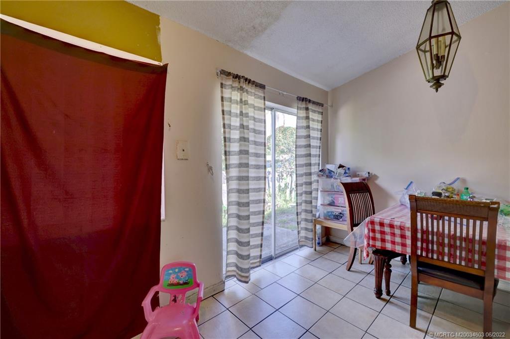 3166 Southeast Garden Street Stuart, FL 34997 - Photo 9 of 35