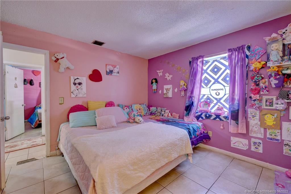 3166 Southeast Garden Street Stuart, FL 34997 - Photo 10 of 35