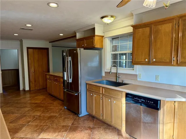 $225,000 | 128 Anna Lane, Pineville, LA 71360