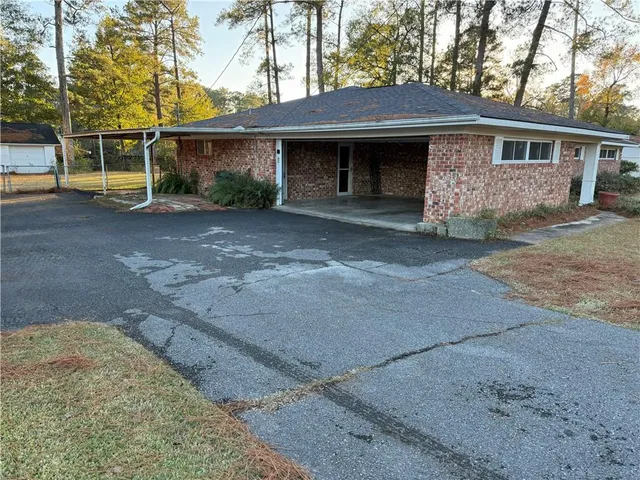 $225,000 | 128 Anna Lane, Pineville, LA 71360