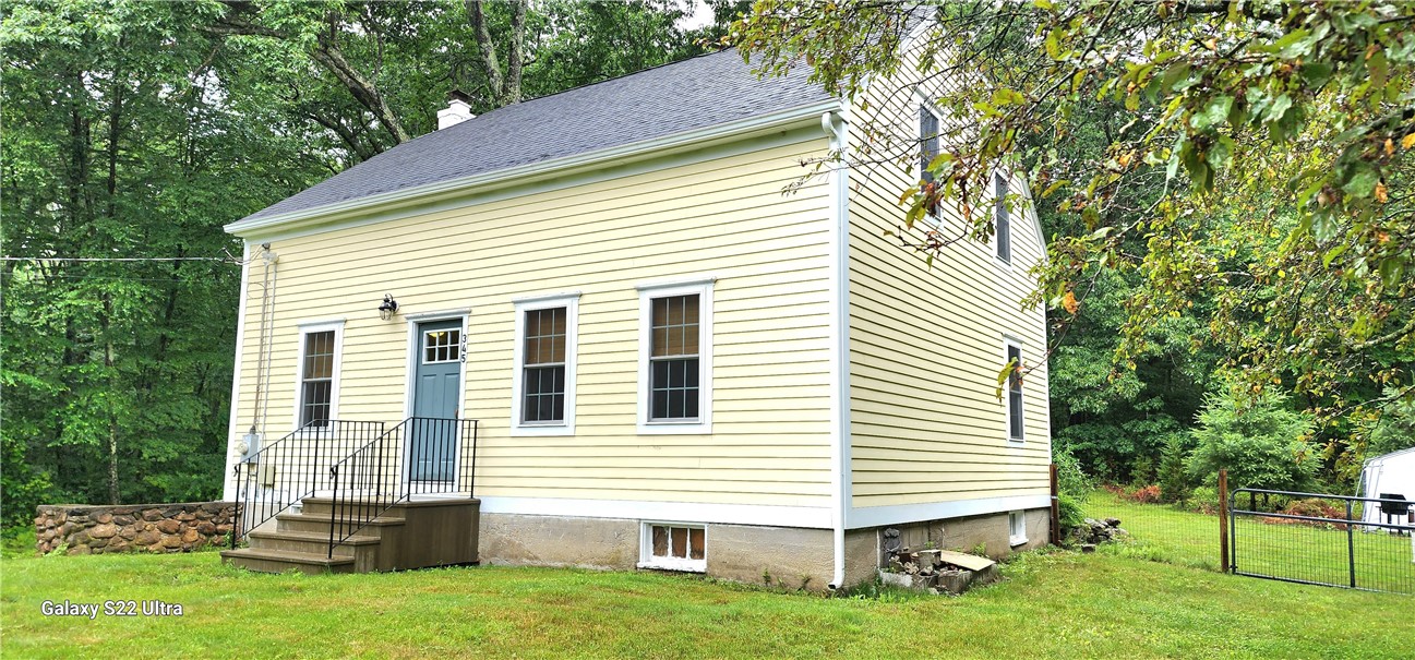 345 Joslin Road Burrillville, RI 02826 - Photo 2 of 15