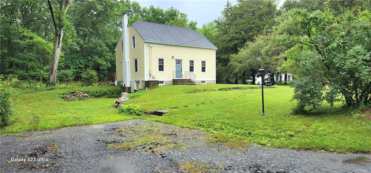 345 Joslin Road Burrillville, RI 02826 - Photo 4 of 15