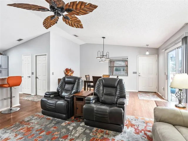 $294,900 | 444 Hildalgo Drive, The Villages, FL 32159