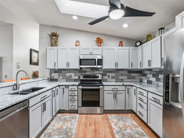 $294,900 | 444 Hildalgo Drive, The Villages, FL 32159