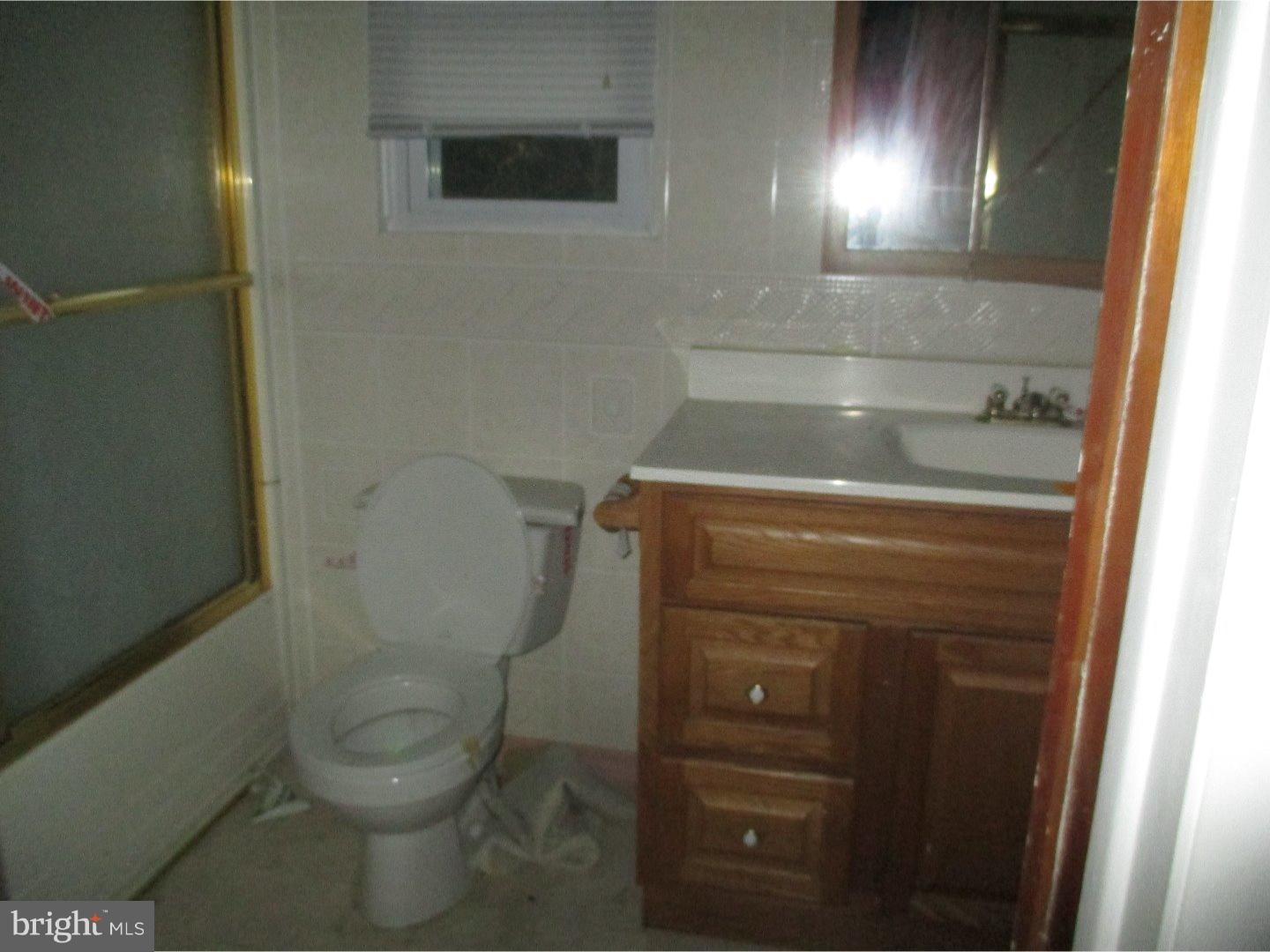 213 Peach Road Edgewater Park, NJ 08010 - Photo 14 of 24