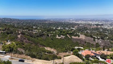 $699,000 | 14 Bronco Drive, Rancho Palos Verdes, CA 90275
