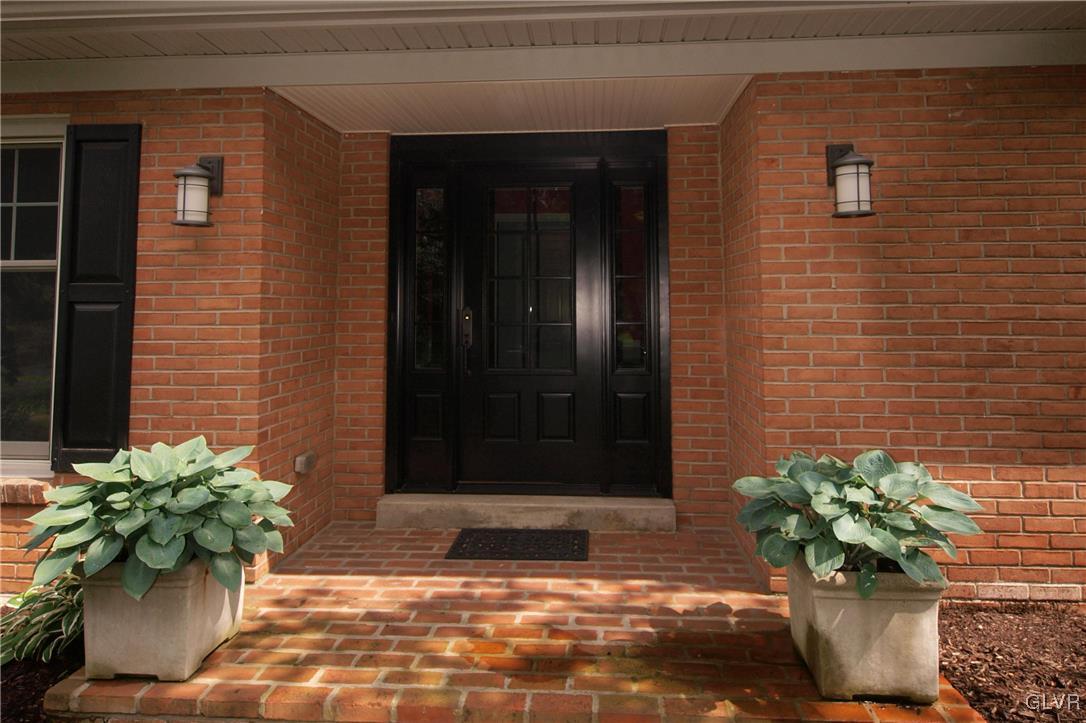 3896 Lilac Road Allentown, PA 18103 - Photo 2 of 42 Gallery Image 2