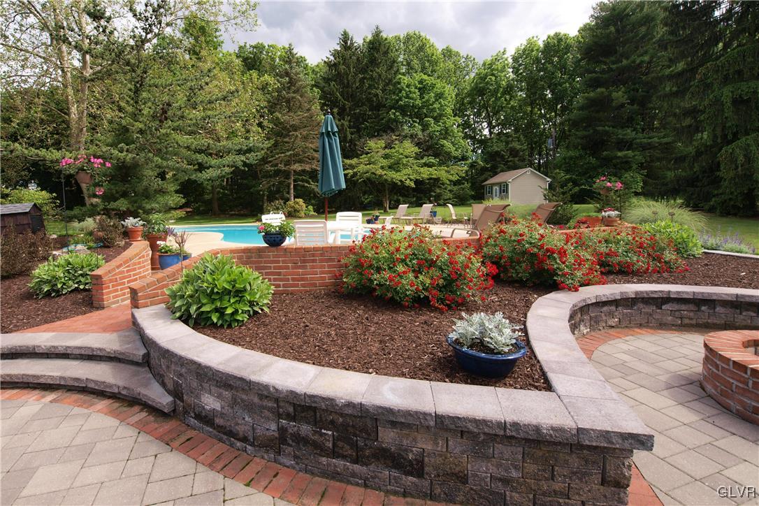 3896 Lilac Road Allentown, PA 18103 - Photo 28 of 42 Gallery Image 28