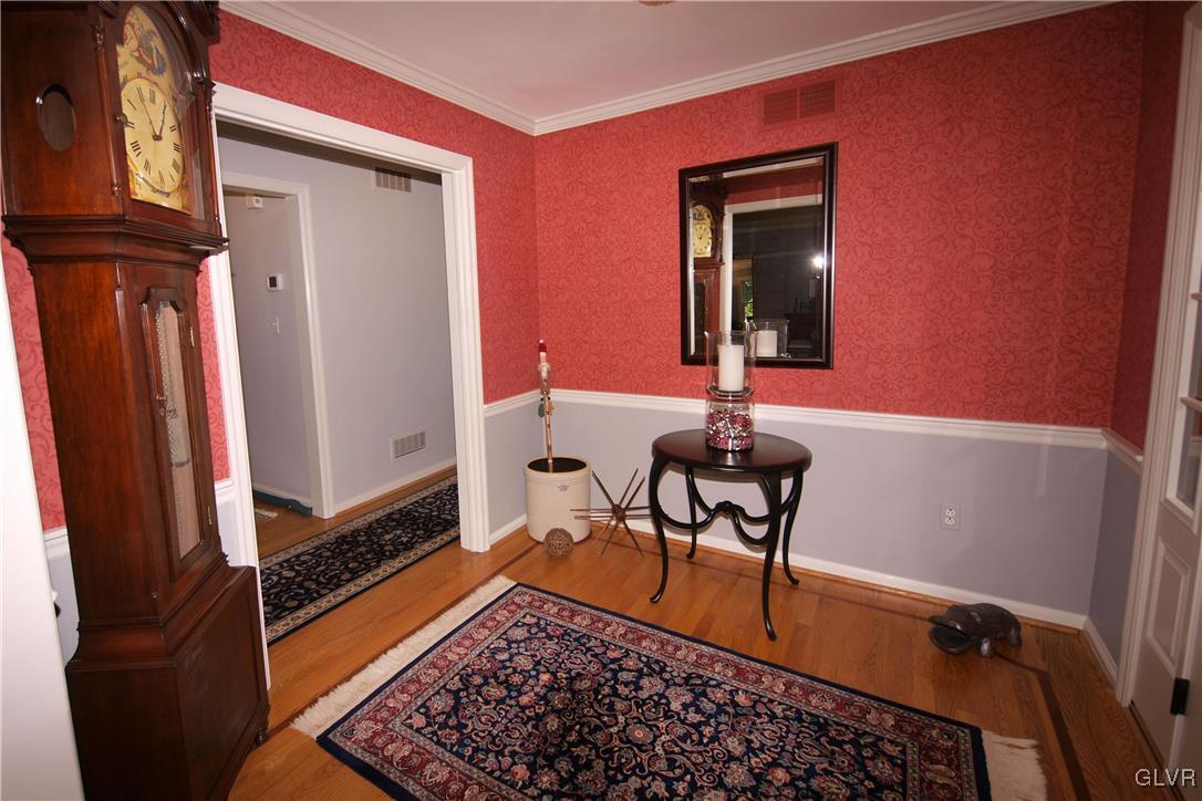 3896 Lilac Road Allentown, PA 18103 - Photo 5 of 42 Gallery Image 5