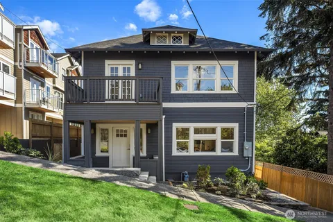 $1,697,000 | 1307 West Boston Street, Seattle, WA 98119