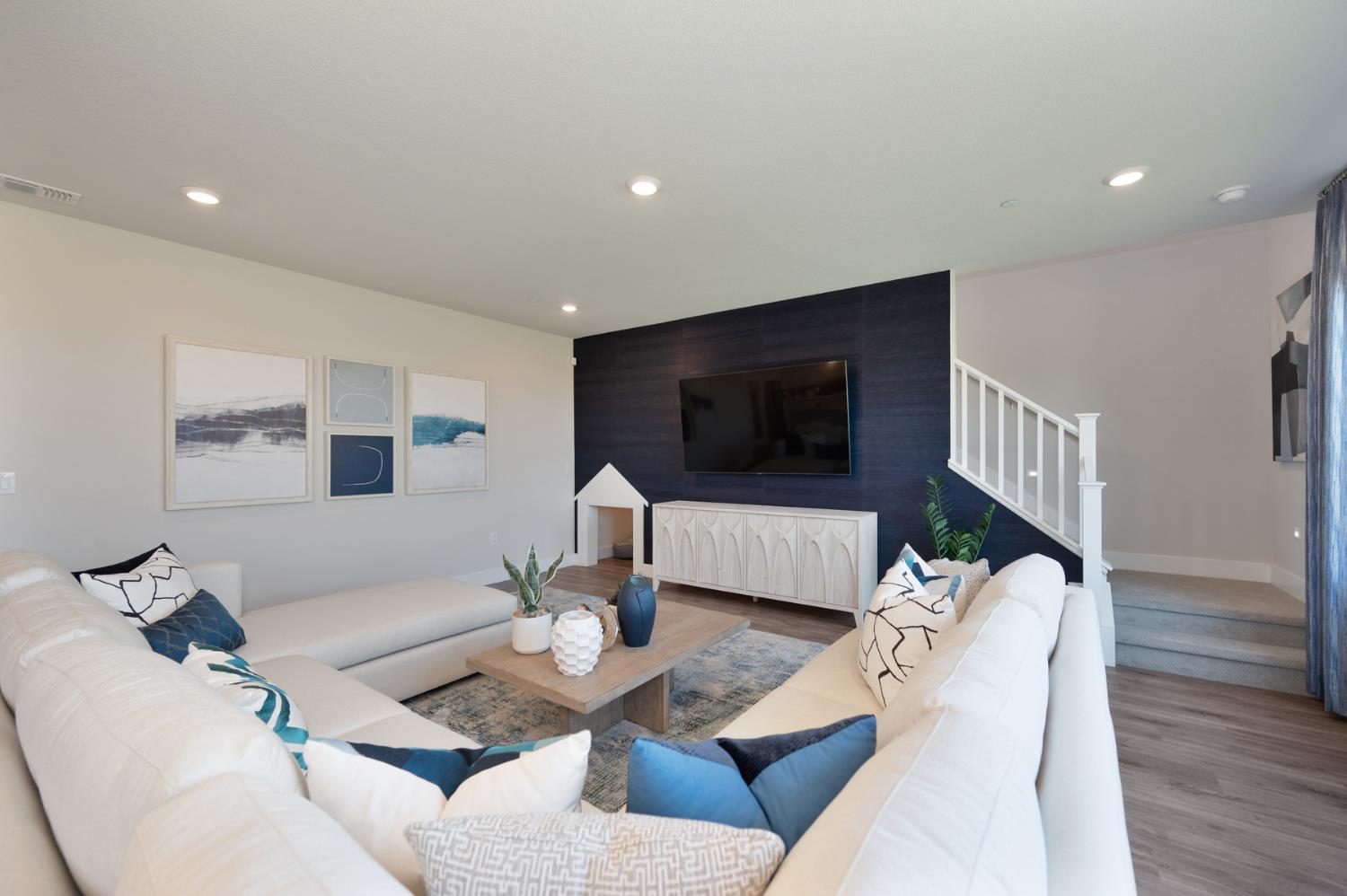 12074 Mircado Way Rancho Cordova, CA 95742 - Photo 15 of 57