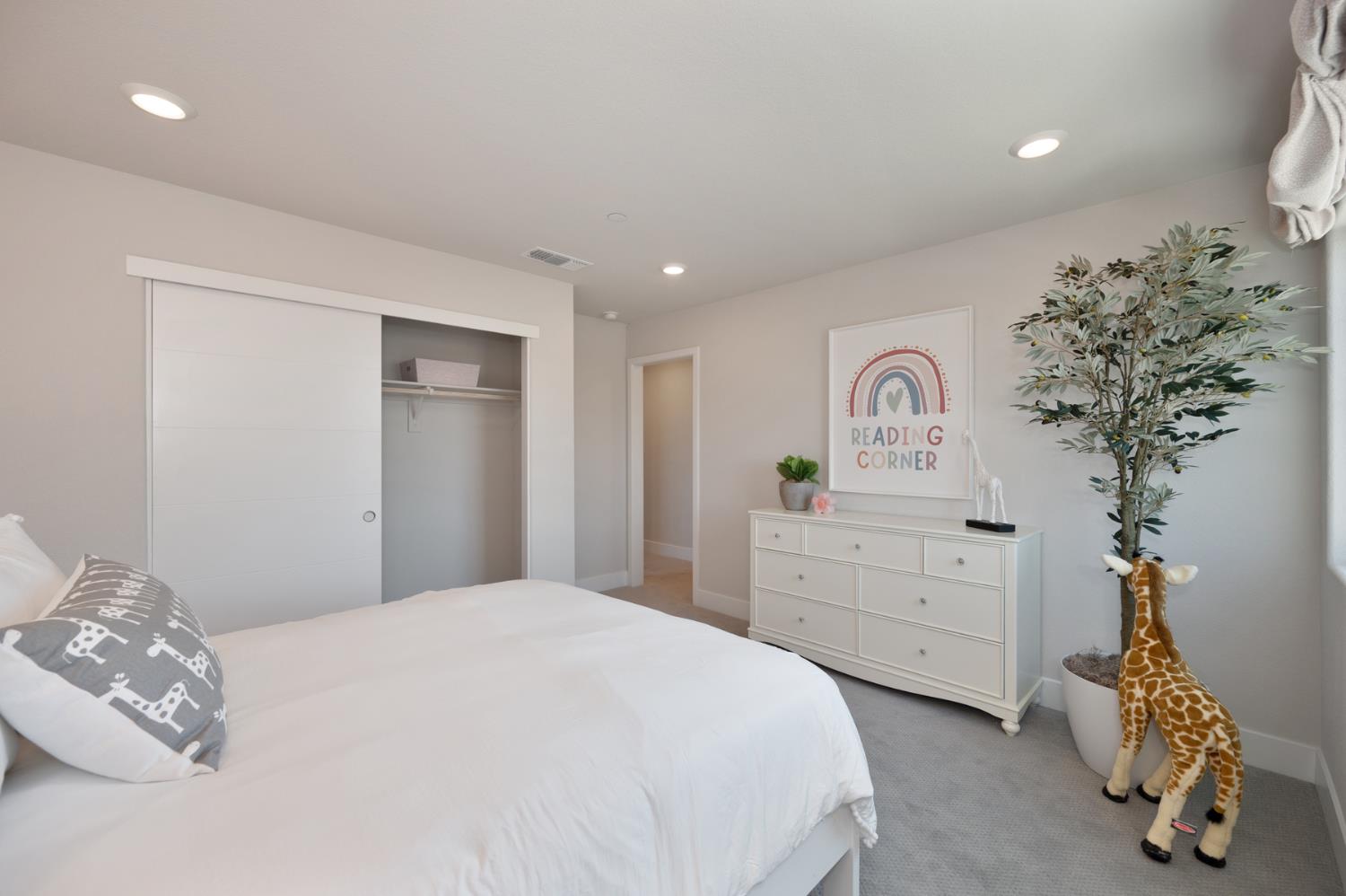 12074 Mircado Way Rancho Cordova, CA 95742 - Photo 41 of 57