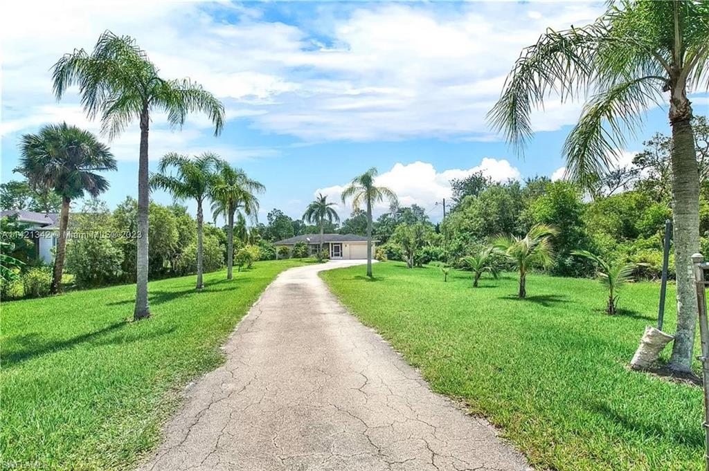 1480 17th Street Southwest Naples, FL 34117 - Photo 26 of 29 Gallery Image 26