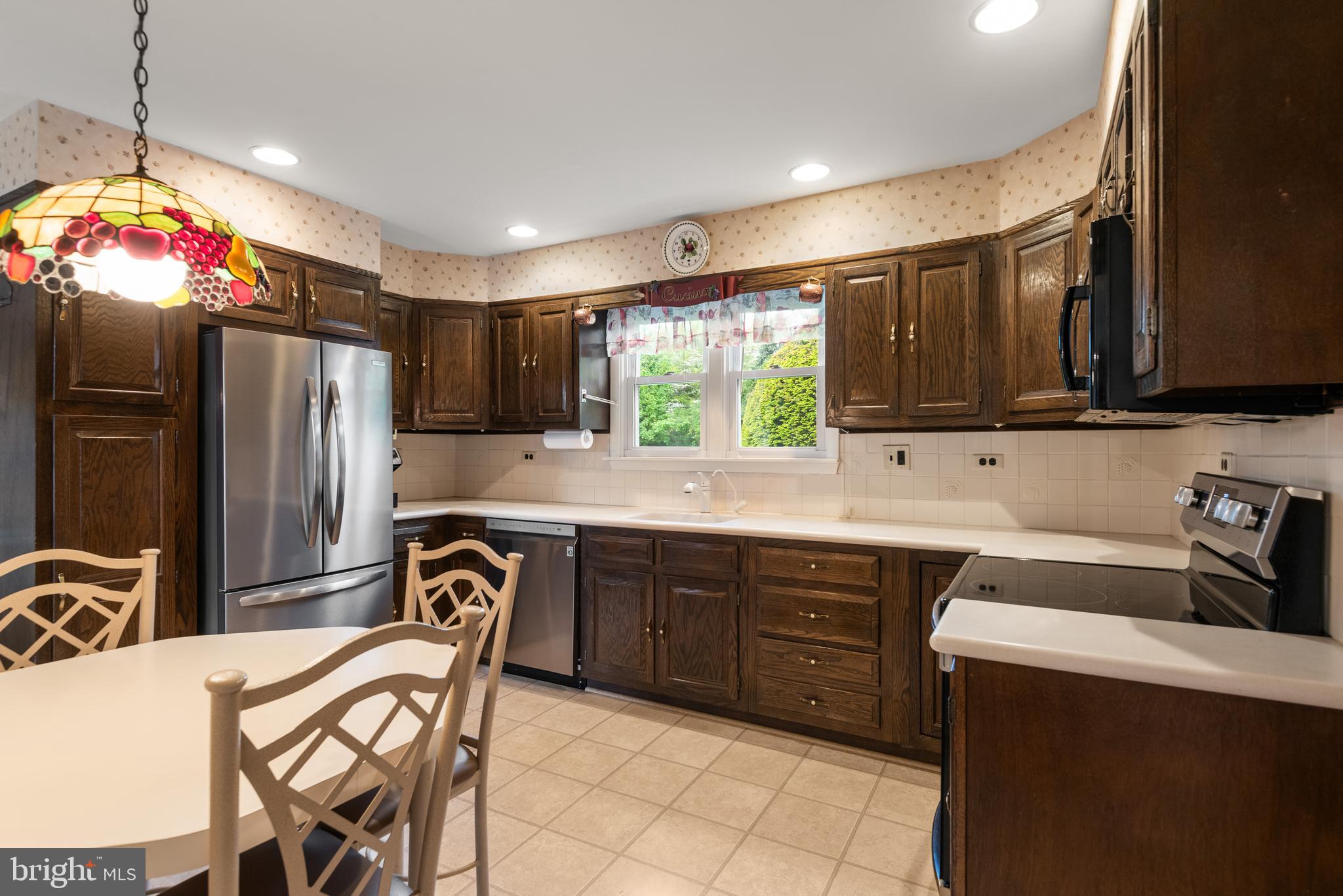 402 Old Eagle School Road Wayne, PA 19087 - Photo 12 of 35