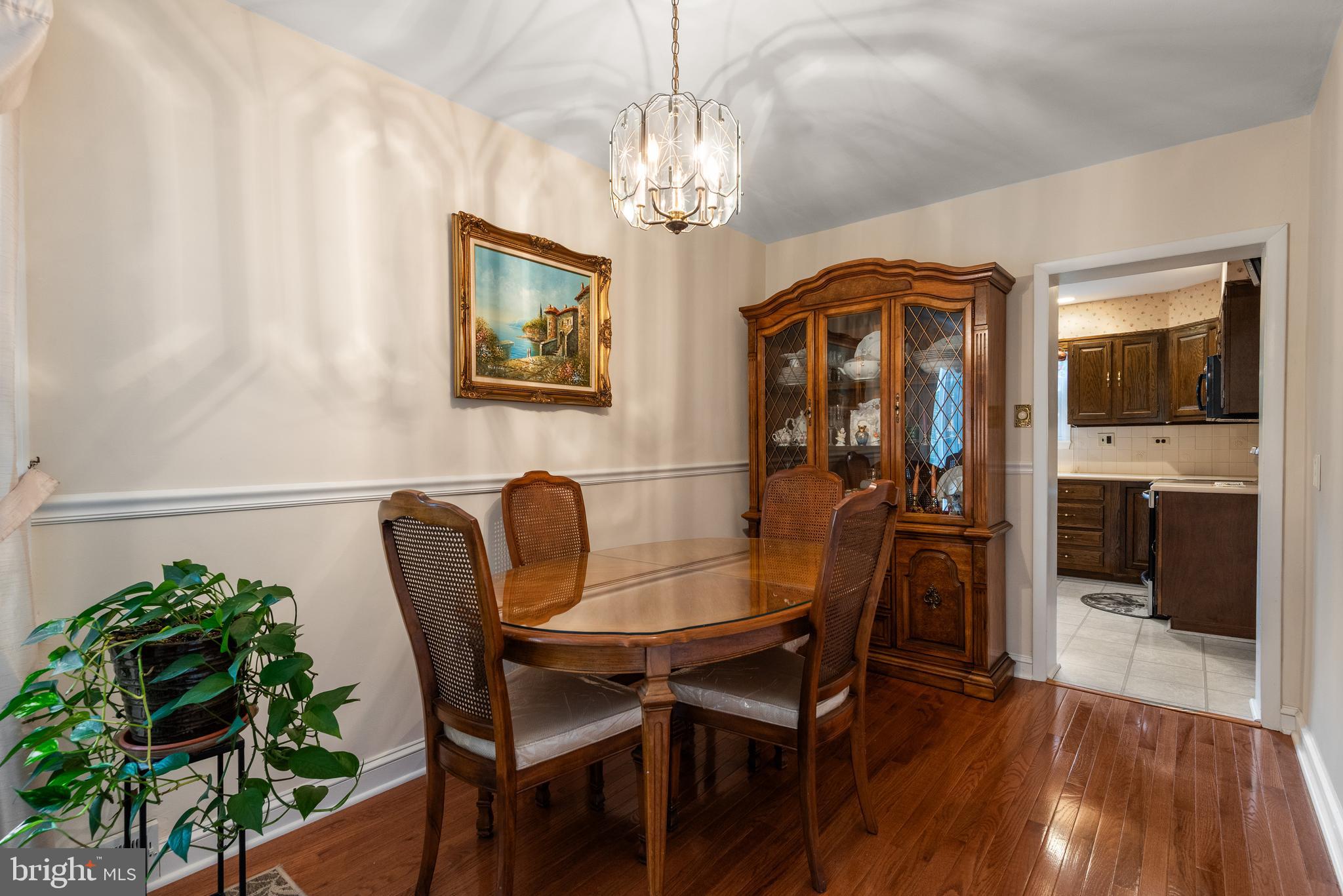 402 Old Eagle School Road Wayne, PA 19087 - Photo 7 of 35