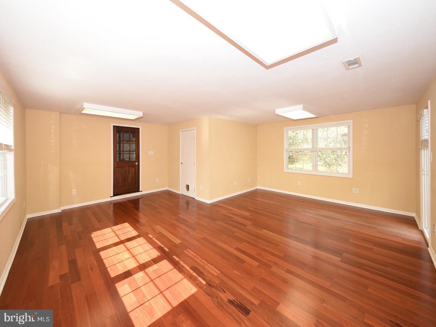 1457 Newman Road Pennsburg, PA 18073 - Photo 17 of 38 Gallery Image 17