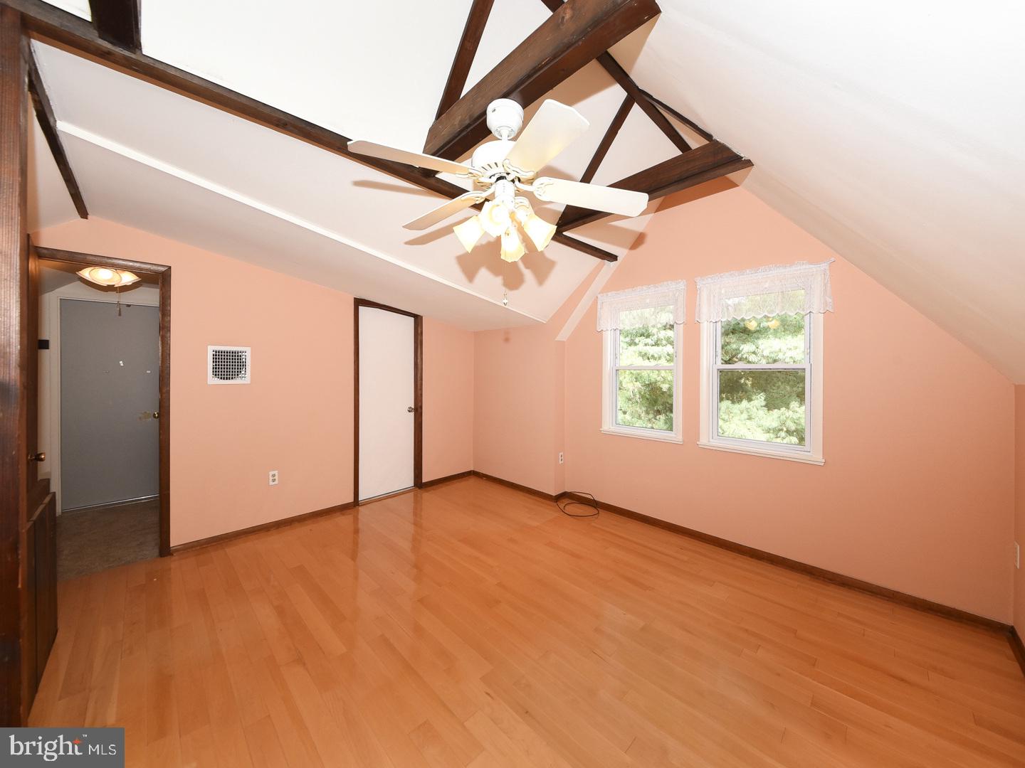 1457 Newman Road Pennsburg, PA 18073 - Photo 28 of 38 Gallery Image 28
