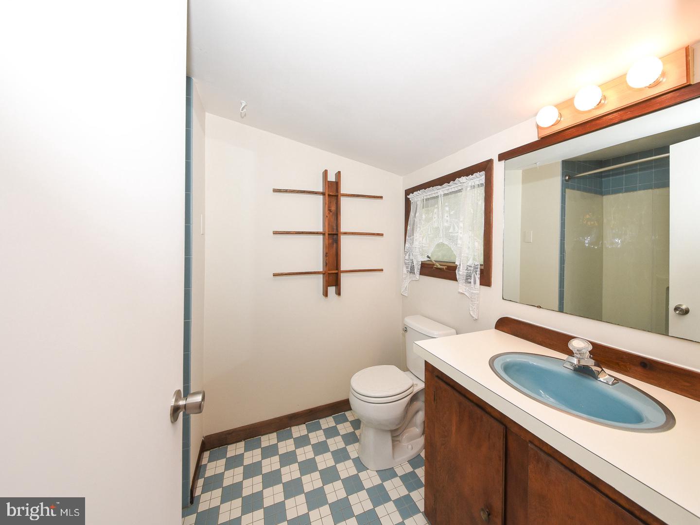 1457 Newman Road Pennsburg, PA 18073 - Photo 29 of 38 Gallery Image 29