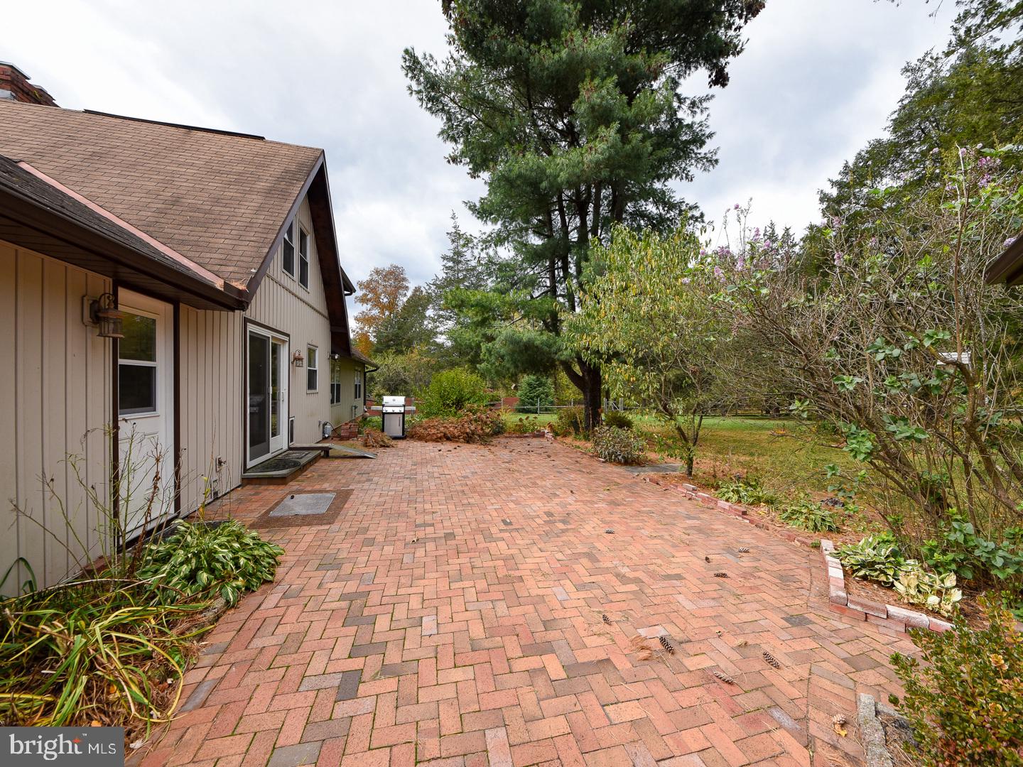 1457 Newman Road Pennsburg, PA 18073 - Photo 32 of 38 Gallery Image 32