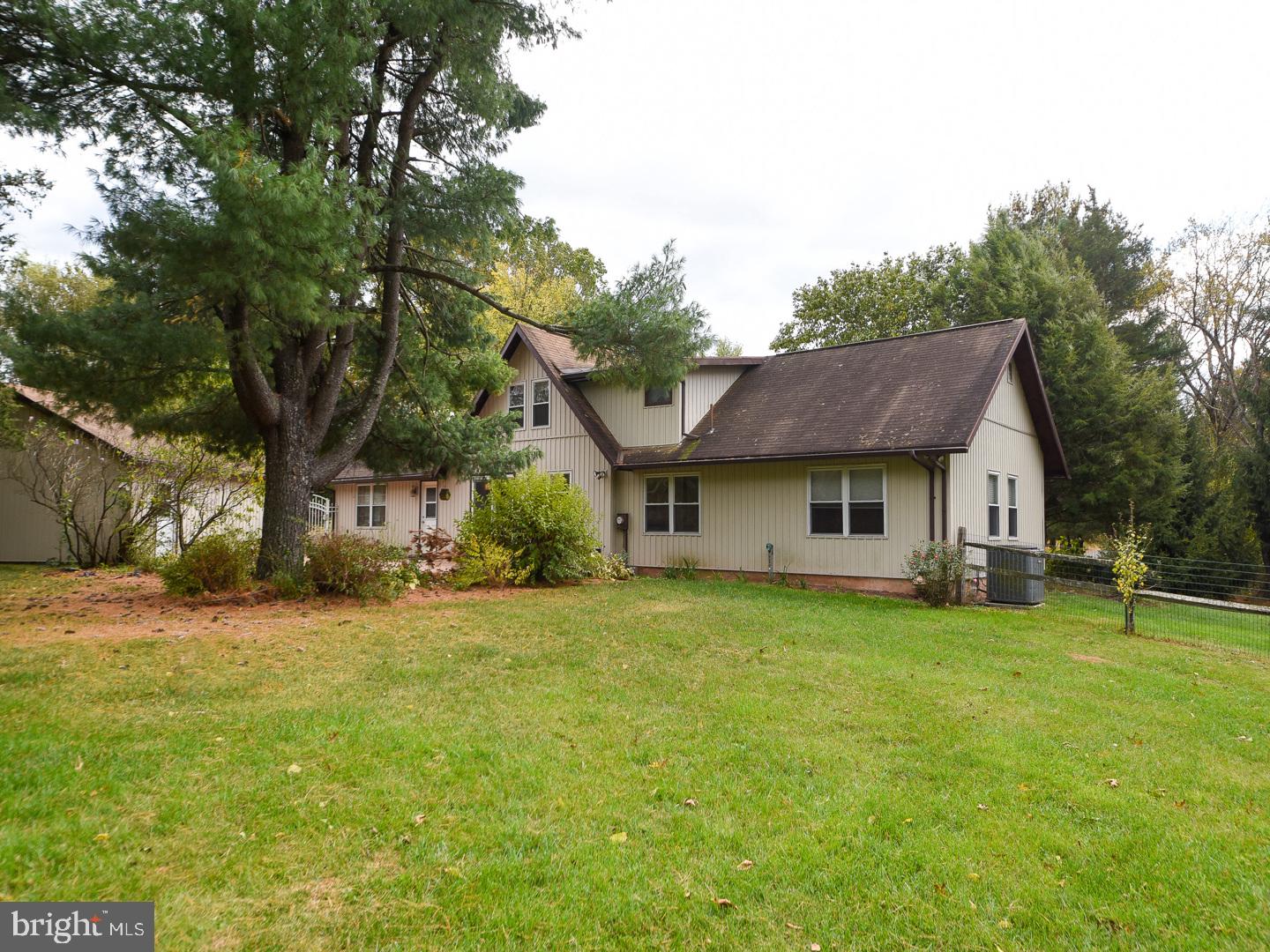 1457 Newman Road Pennsburg, PA 18073 - Photo 34 of 38 Gallery Image 34