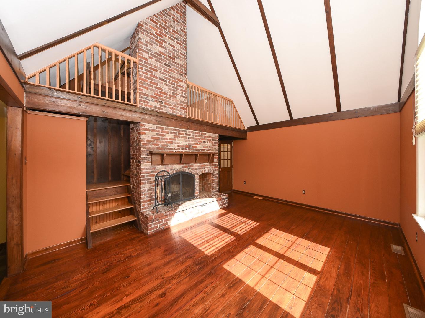 1457 Newman Road Pennsburg, PA 18073 - Photo 8 of 38 Gallery Image 8