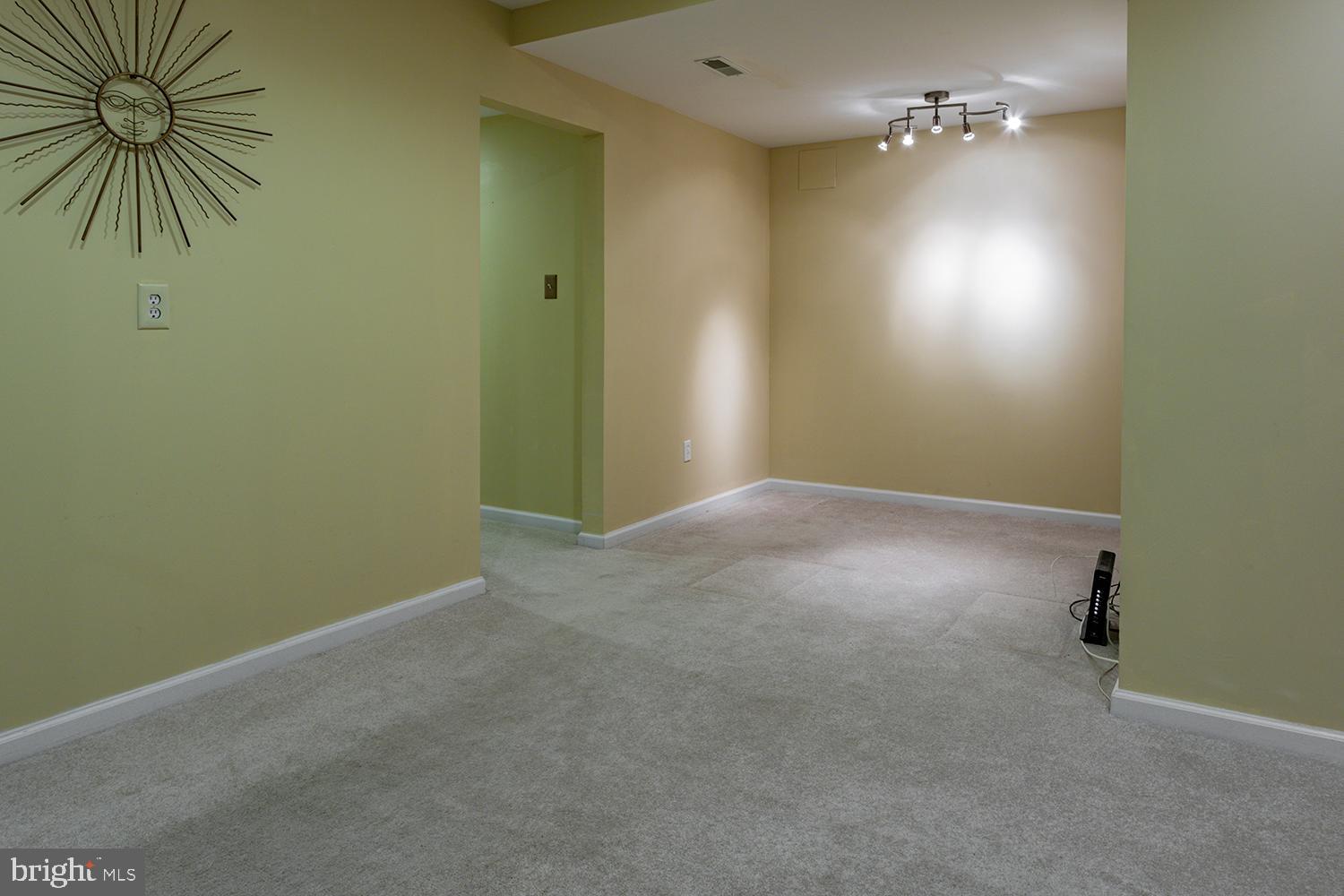 85 Shipps Way Delanco, NJ 08075 - Photo 18 of 28 Gallery Image 18