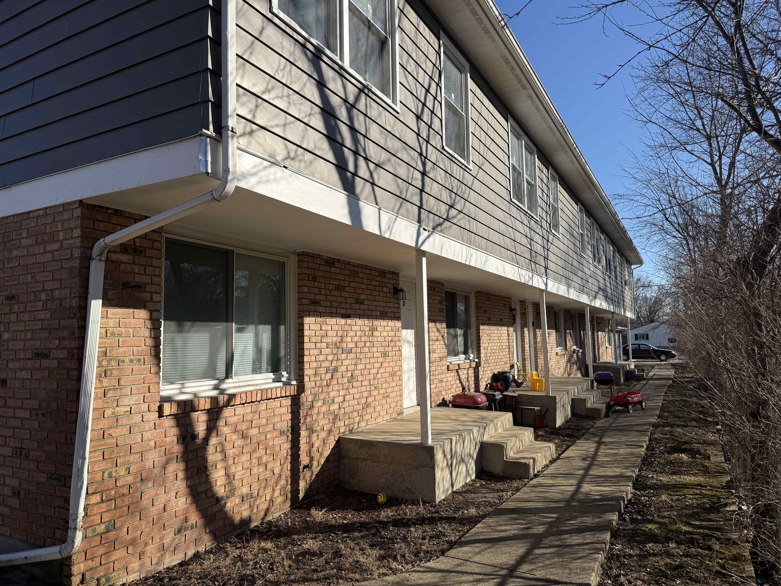 3420 Harrison Avenue Rockford, IL 61108 - Photo 2 of 5