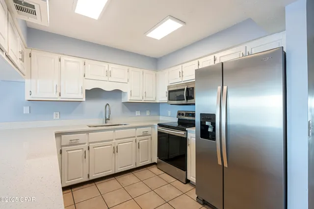 $2,100 | 6453 Oakshore Drive, Panama City, FL 32404