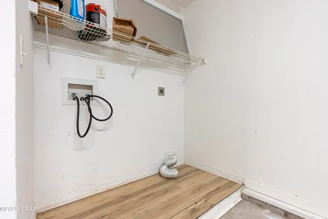 $2,100 | 6453 Oakshore Drive, Panama City, FL 32404