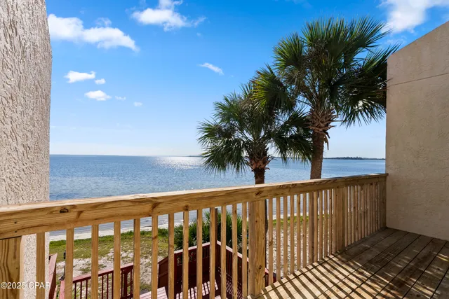 $2,100 | 6453 Oakshore Drive, Panama City, FL 32404