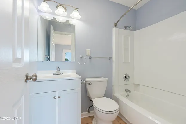 $2,100 | 6453 Oakshore Drive, Panama City, FL 32404