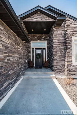 $749,900 | 834 East 1580 North, Shelley, ID 83274