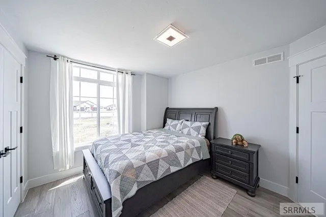 $749,900 | 834 East 1580 North, Shelley, ID 83274