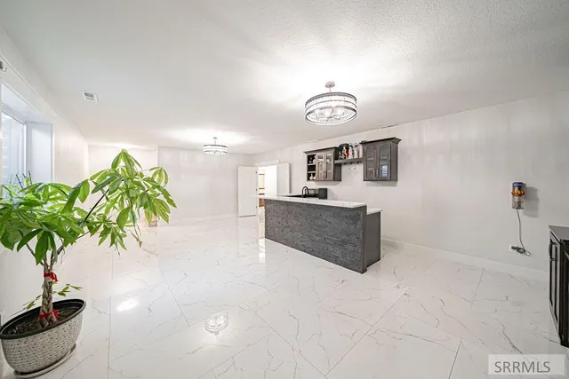 $749,900 | 834 East 1580 North, Shelley, ID 83274