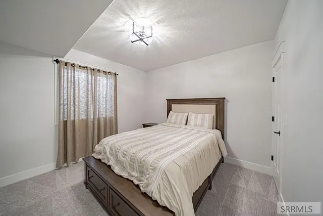 $749,900 | 834 East 1580 North, Shelley, ID 83274