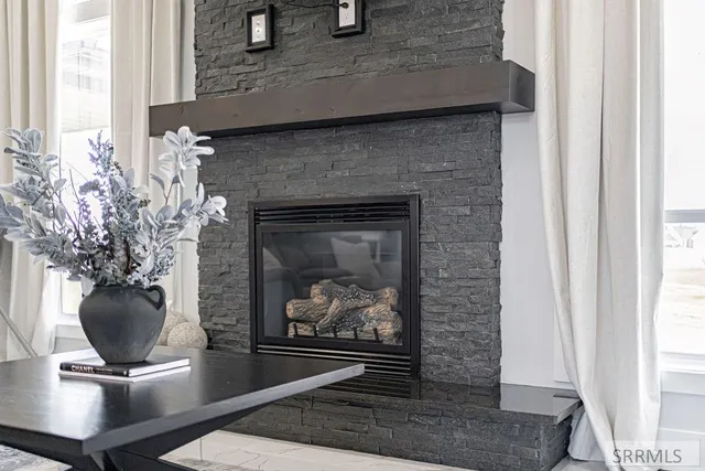 $749,900 | 834 East 1580 North, Shelley, ID 83274