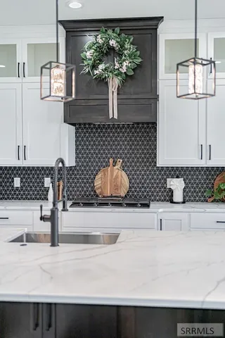 $749,900 | 834 East 1580 North, Shelley, ID 83274