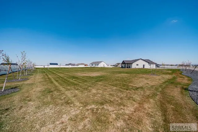 $749,900 | 834 East 1580 North, Shelley, ID 83274