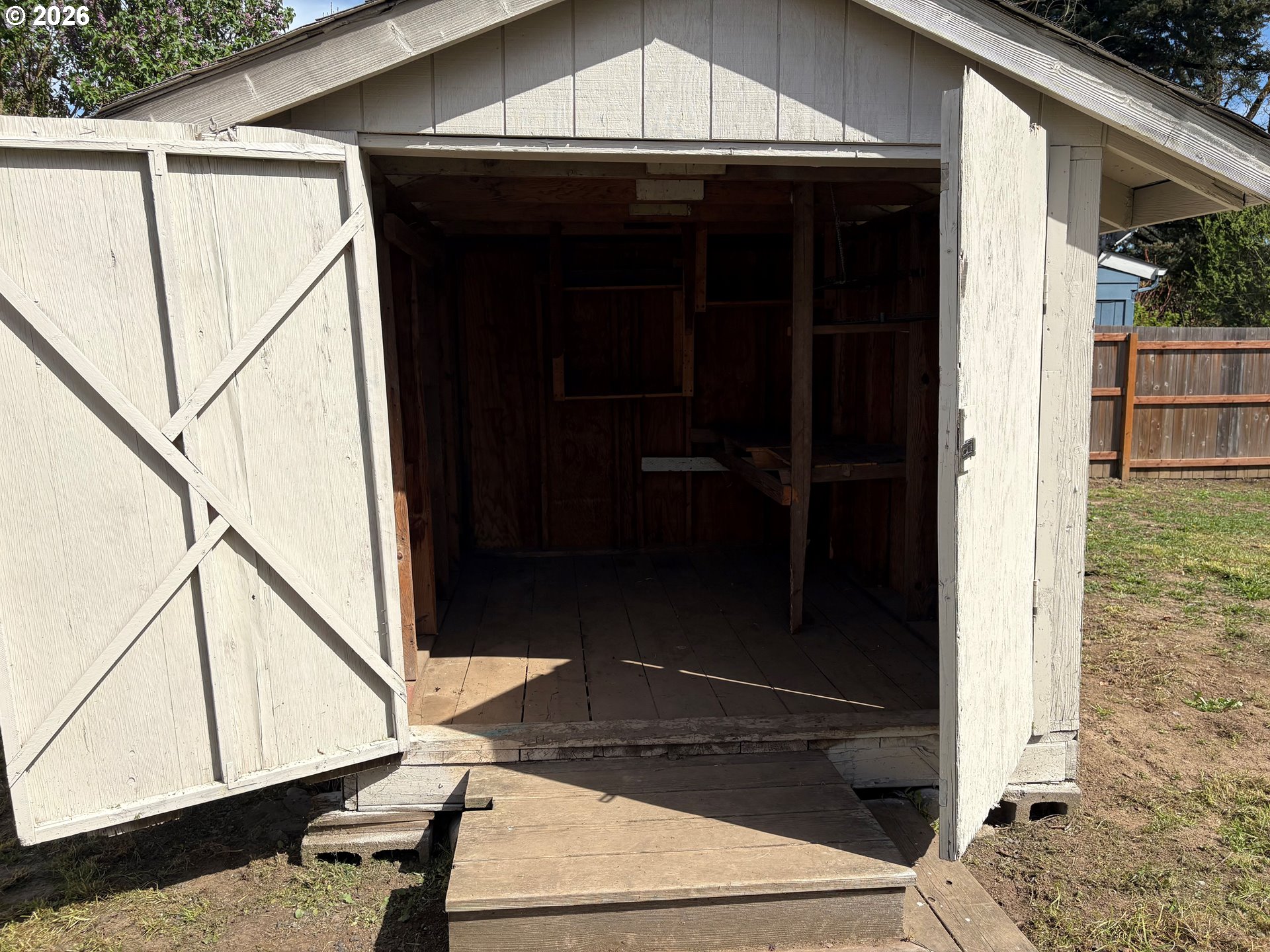 200 Azalea Drive Eugene, OR 97404 - Photo 24 of 27