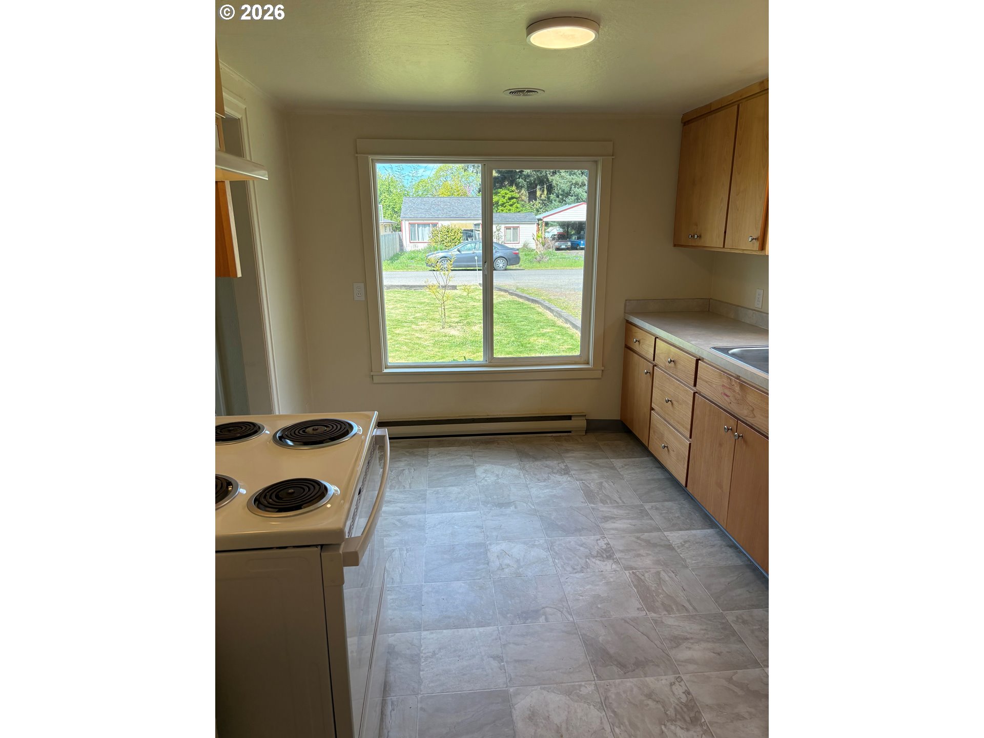 200 Azalea Drive Eugene, OR 97404 - Photo 7 of 27