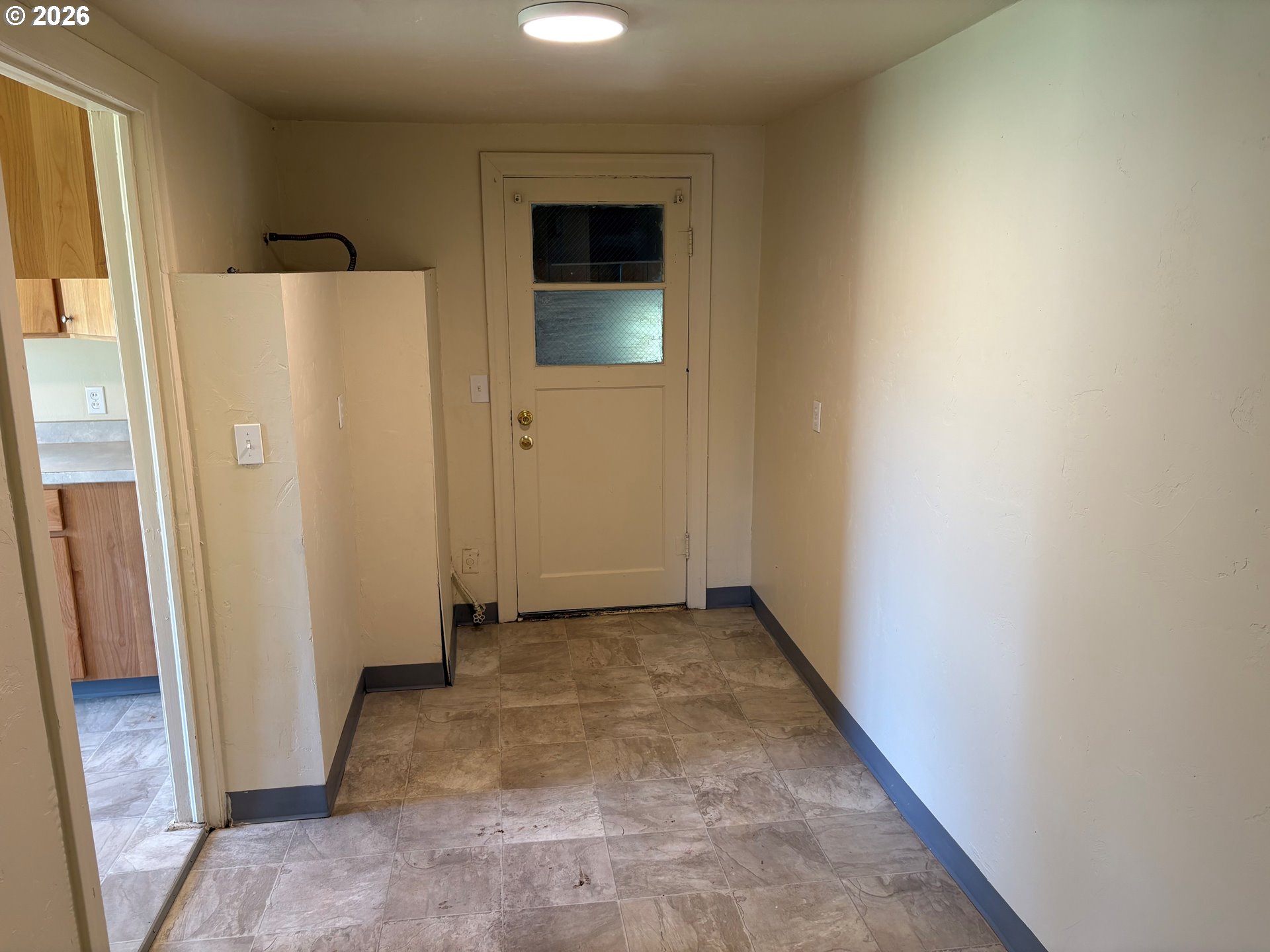 200 Azalea Drive Eugene, OR 97404 - Photo 10 of 27